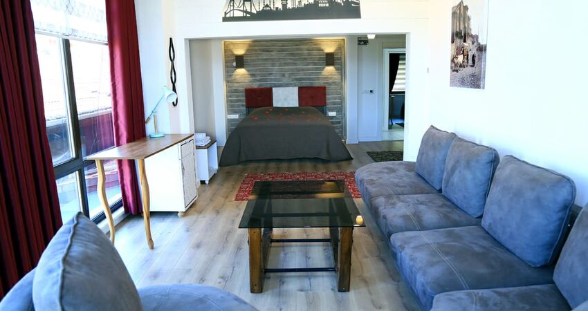 Atroa Butique Hotel